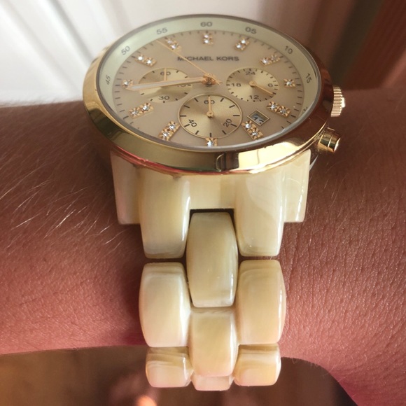 Michael Kors Watch- tan/gold - Picture 2 of 3